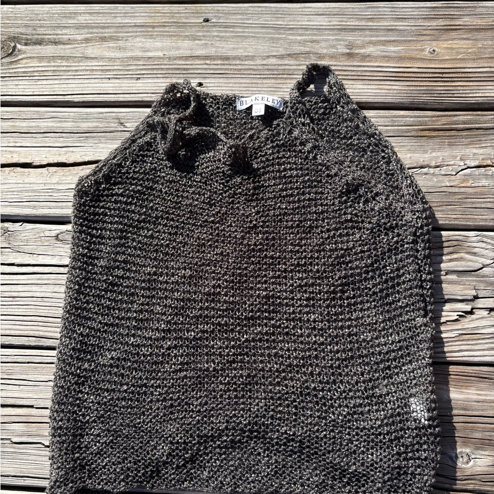 Elegant Black Knit Swim Coverup - Picture 3 of 4